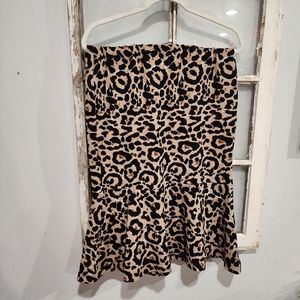 Leopard skirt